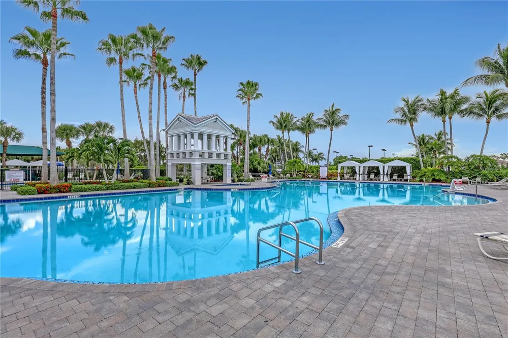 2063 RESTON CIRCLE Royal Palm Beach, FL 33411