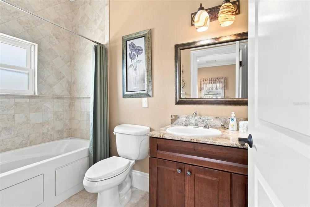 11220 8TH STREET E Treasure Island, FL 33706