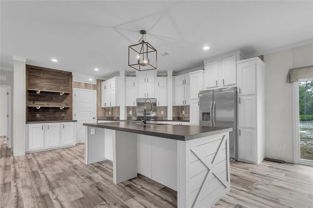 2873 BEECH BOULEVARD Bunnell, FL 32110
