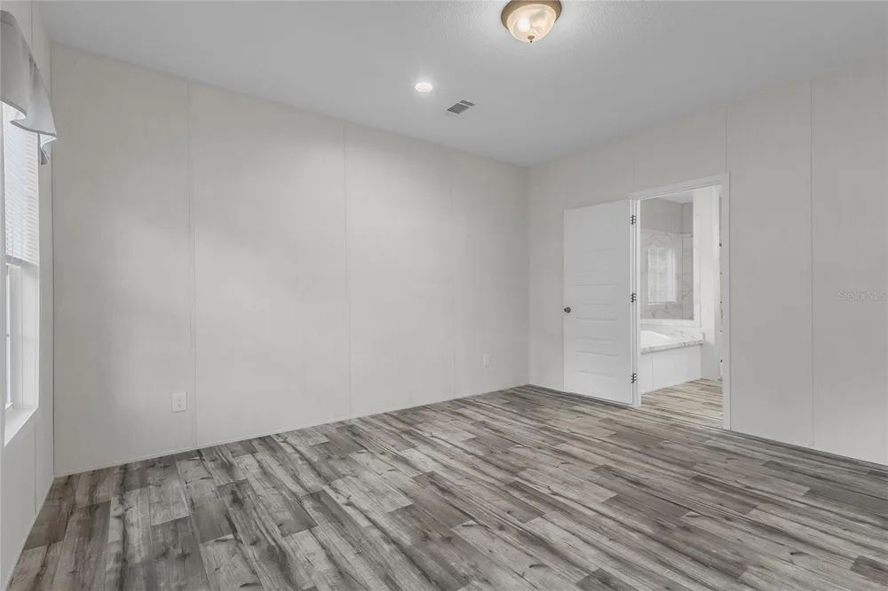 2873 BEECH BOULEVARD Bunnell, FL 32110