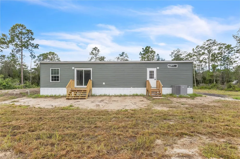 2873 BEECH BOULEVARD Bunnell, FL 32110