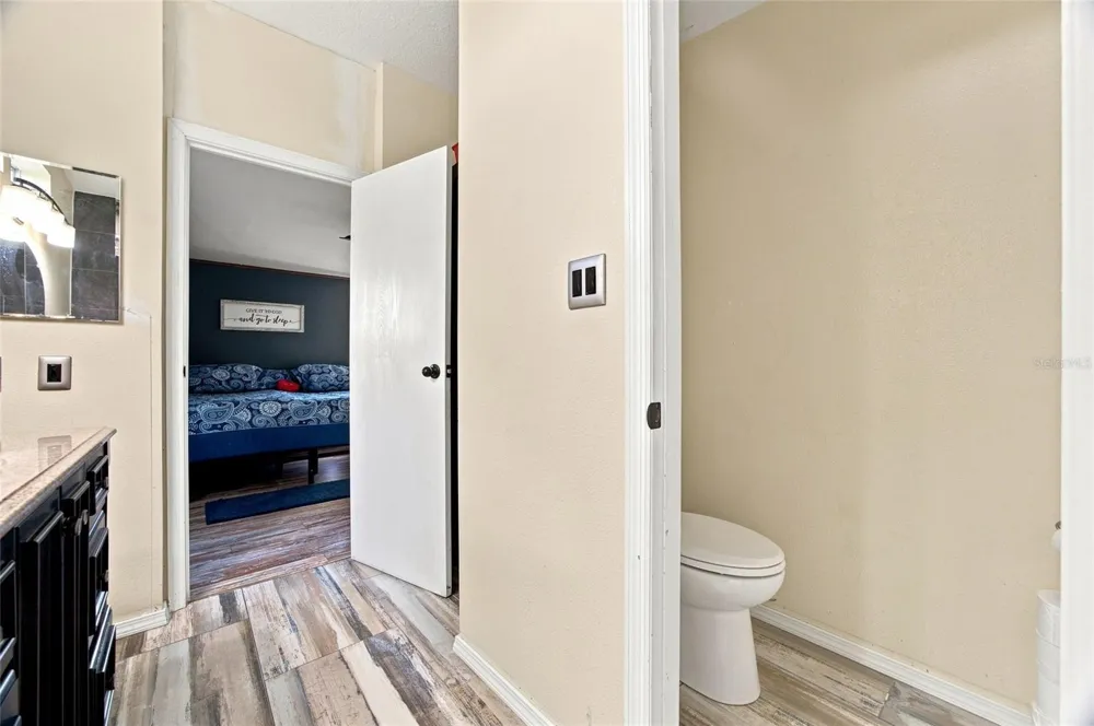 3102 PORTER ROAD Lithia, FL 33547