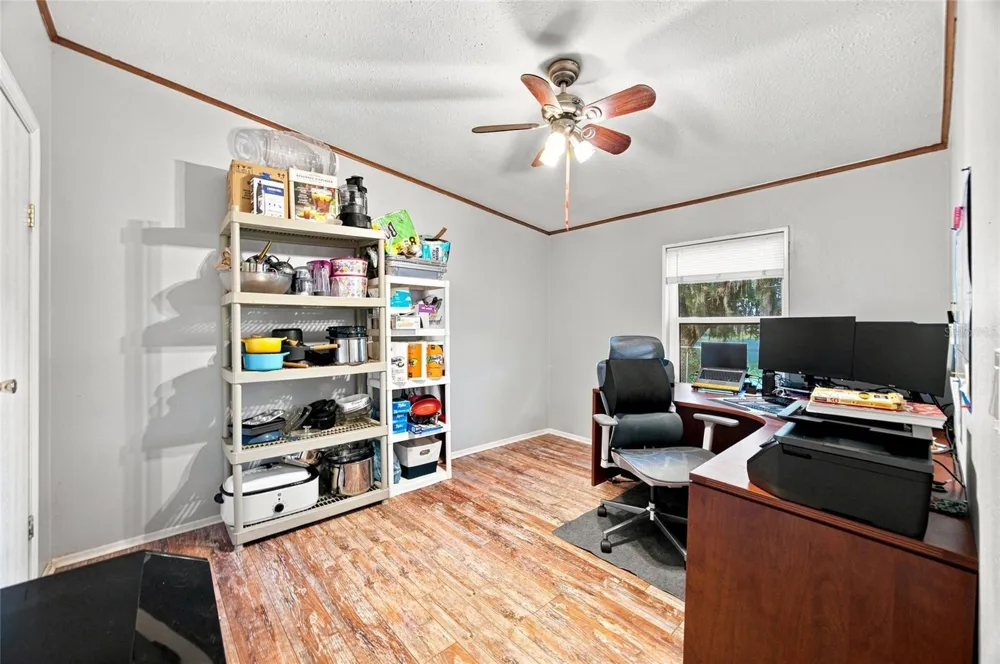 3102 PORTER ROAD Lithia, FL 33547