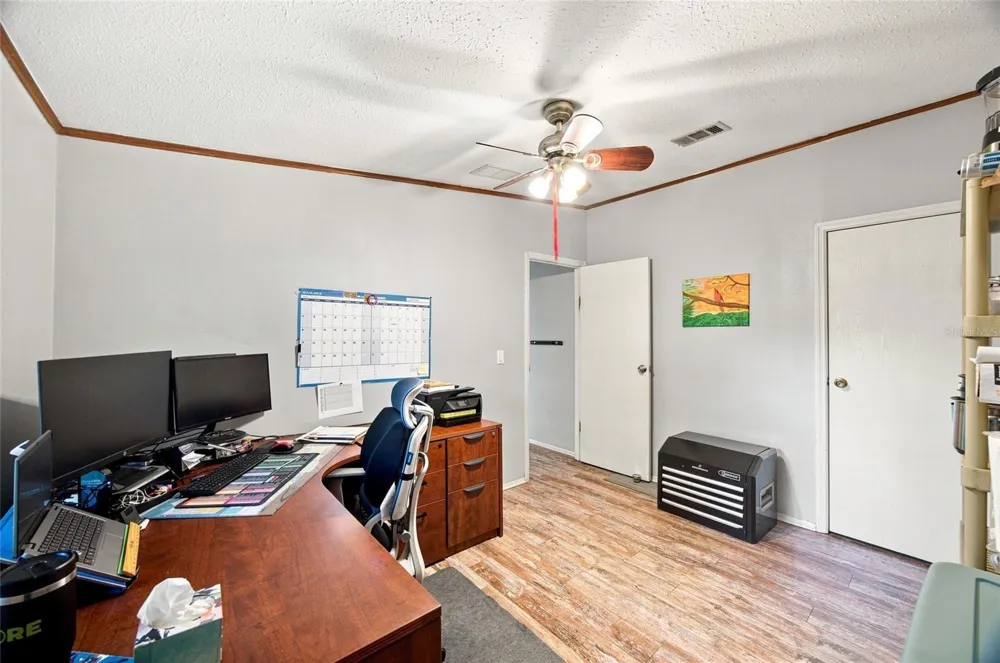 3102 PORTER ROAD Lithia, FL 33547