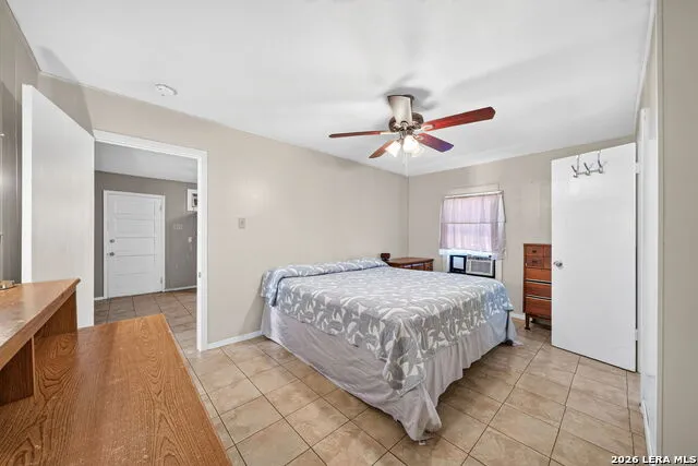 850 FM 743 Kenedy, TX 78119