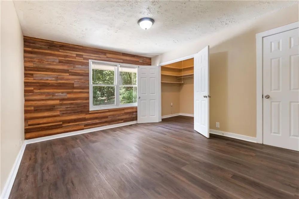 1194 Booger Hollow Road SW Lindale, GA 30147