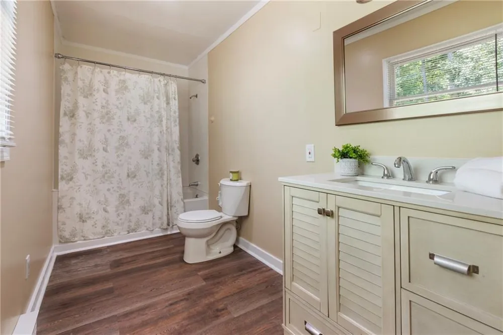 1194 Booger Hollow Road SW Lindale, GA 30147