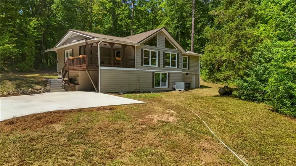 1194 Booger Hollow Road SW Lindale, GA 30147