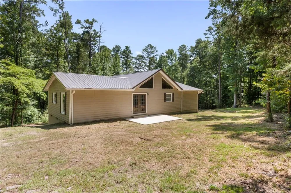 1194 Booger Hollow Road SW Lindale, GA 30147