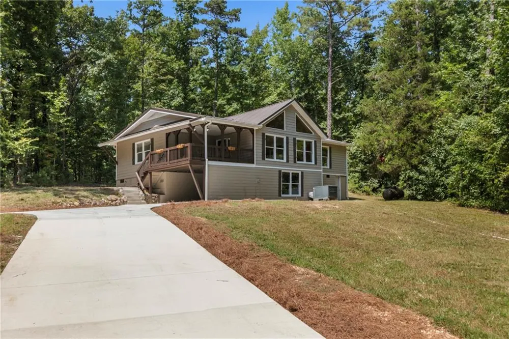 1194 Booger Hollow Road SW Lindale, GA 30147