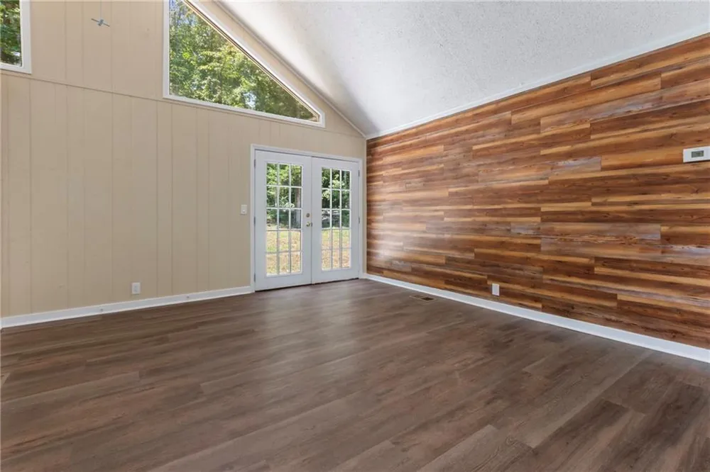 1194 Booger Hollow Road SW Lindale, GA 30147