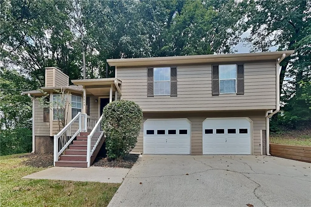 3848 Welham Green Court Douglasville, GA 30135