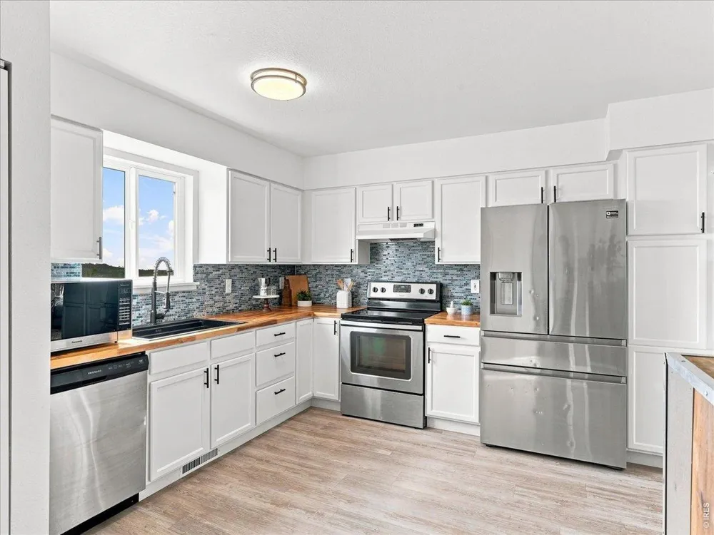5233 Rim Rock Lane Fort Collins, CO 80526