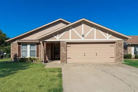 7001 Rose Lea Court