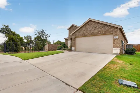 4409 Greenham Lane