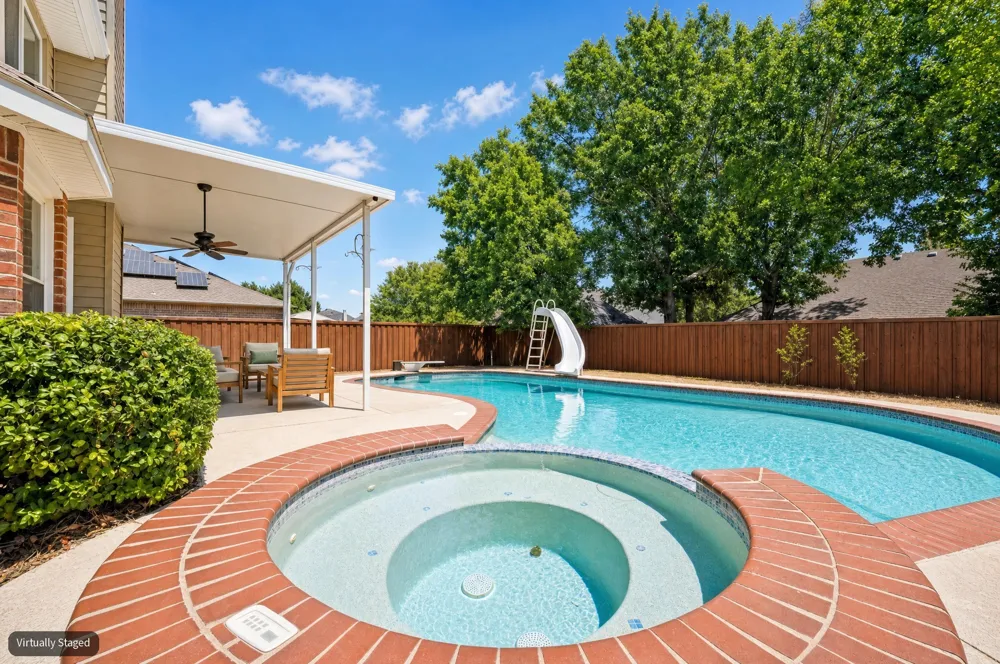 2902 Yukon Drive Corinth, TX 76210