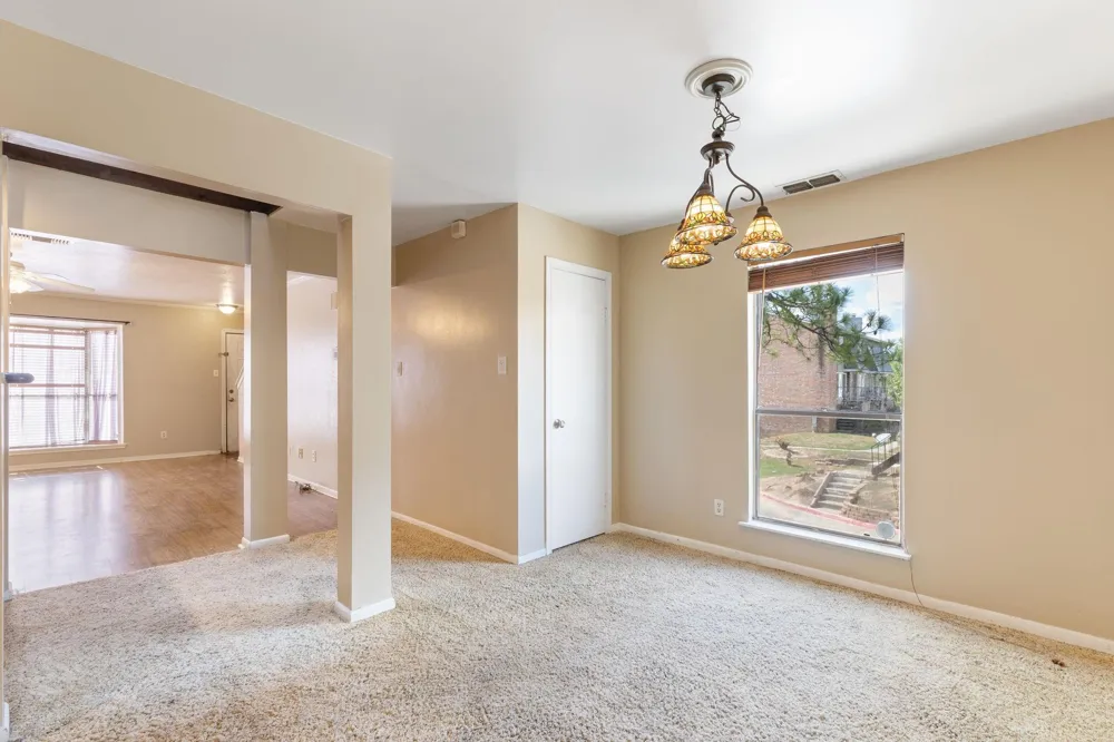 1919 Place Rebecca Lane #H16 Houston, TX 77090