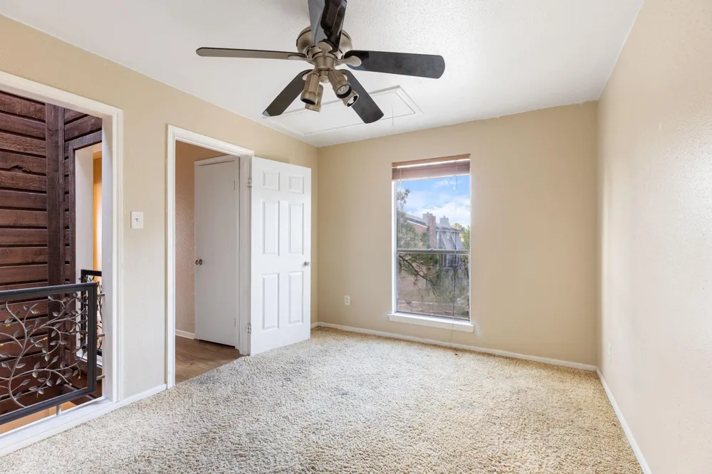1919 Place Rebecca Lane #H16 Houston, TX 77090