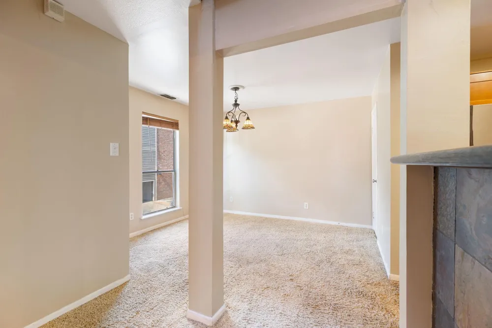 1919 Place Rebecca Lane #H16 Houston, TX 77090