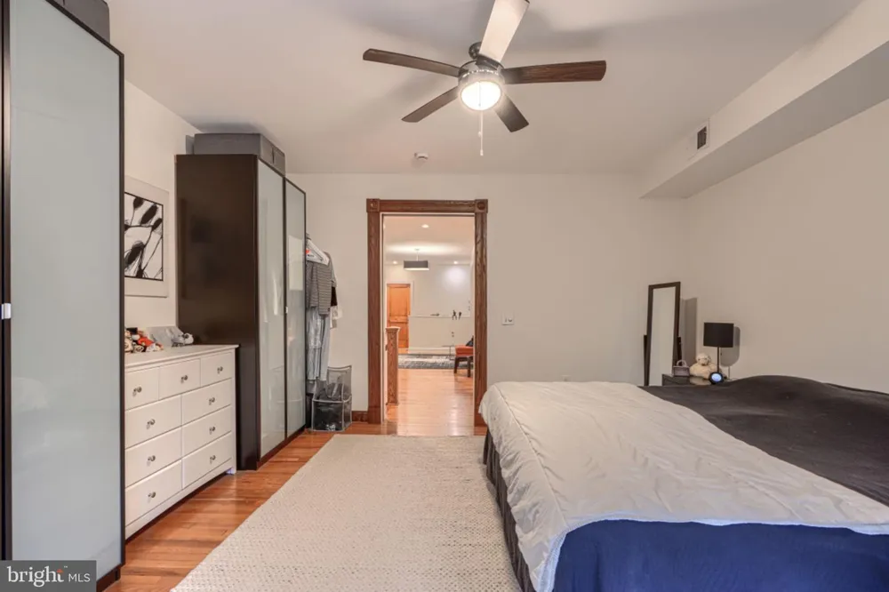 2710 CALVERT STREET Baltimore, MD 21218