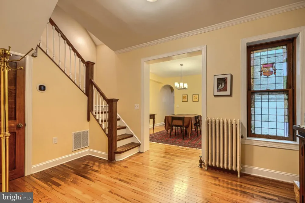 2710 CALVERT STREET Baltimore, MD 21218