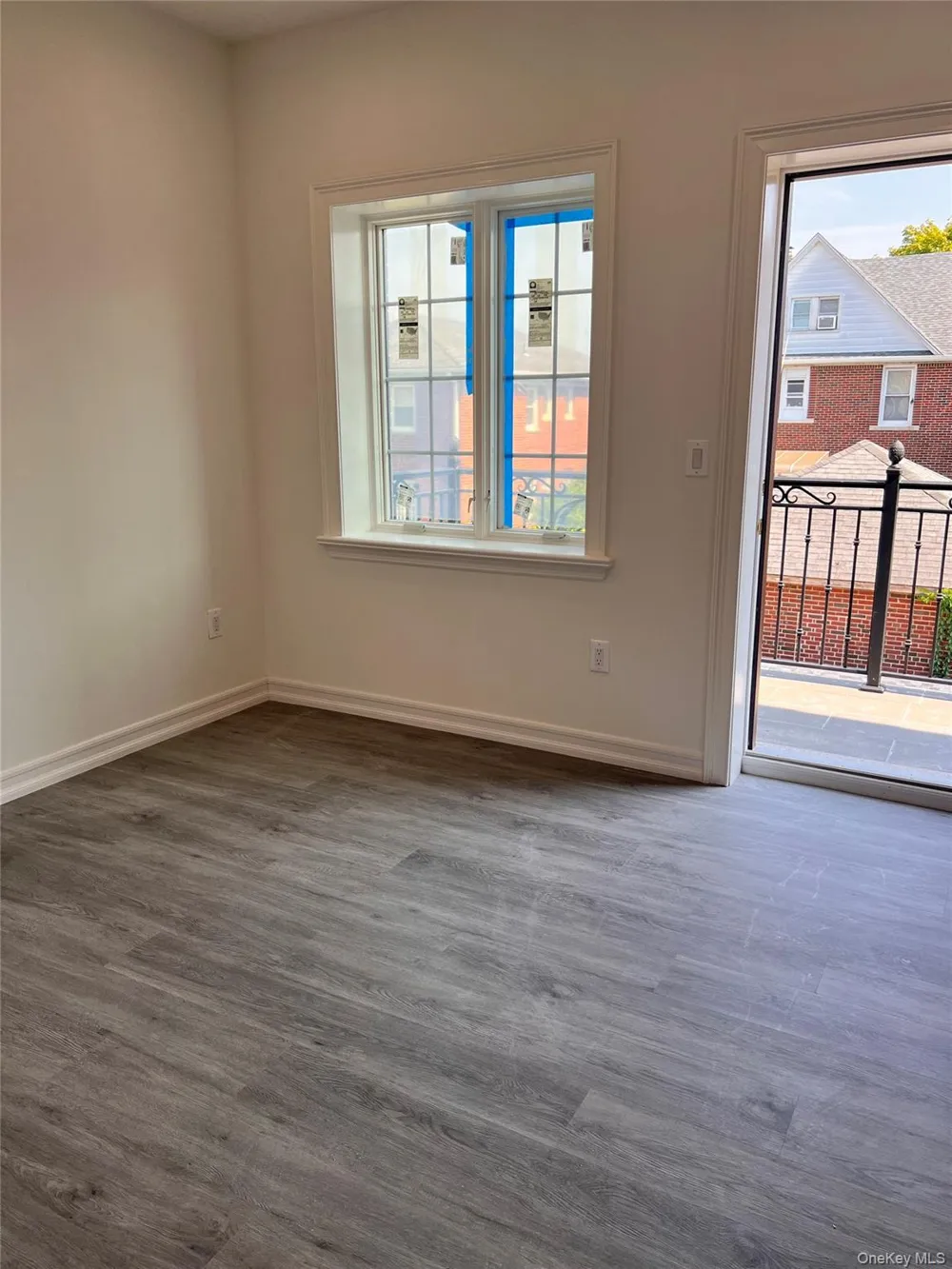 5647 136th Street Flushing, NY 11355