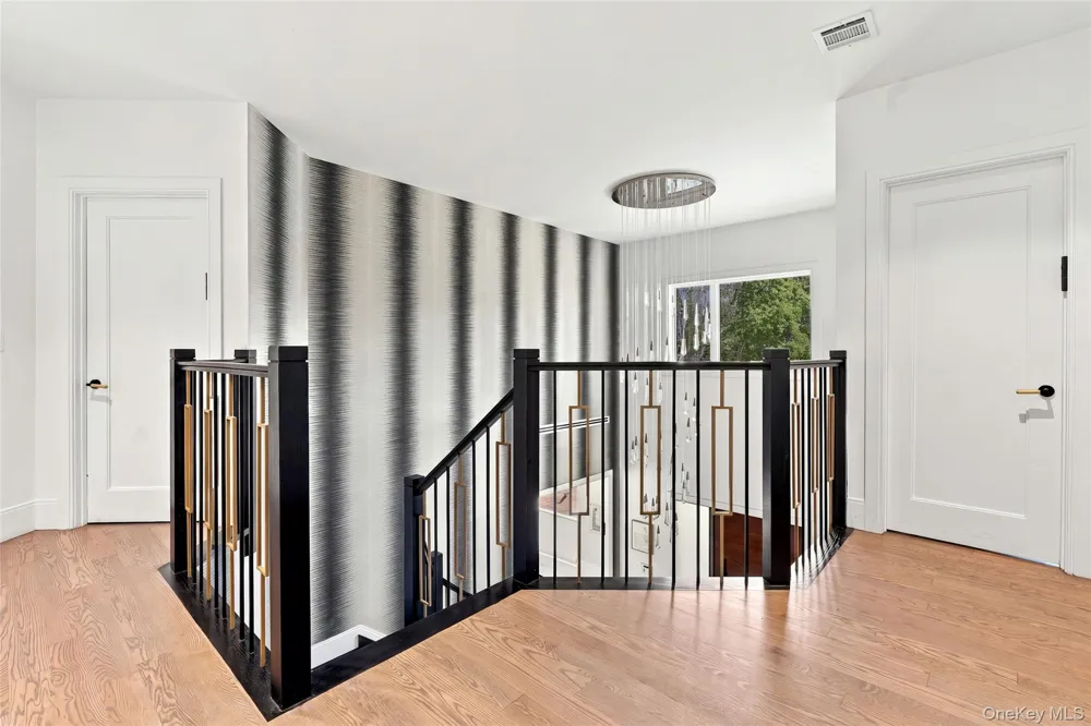 131 spook rock Road Suffern, NY 10901