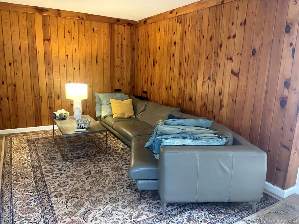 46 Patricia Lane Clinton Corners, NY 12514