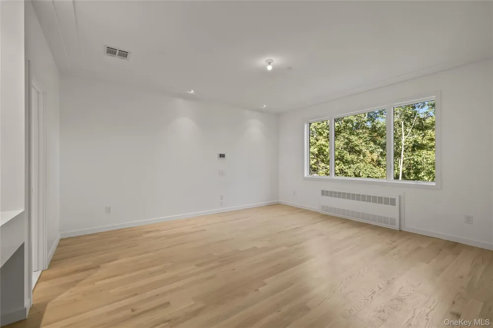 30 Northbrook Road #201 Spring Valley, NY 10977