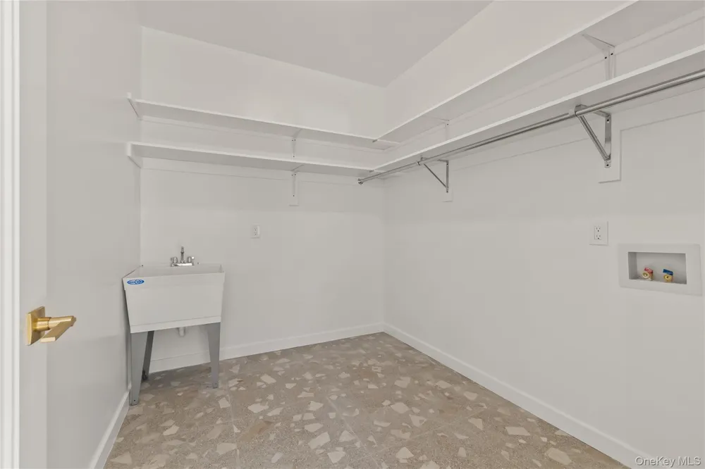 30 Northbrook Road #201 Spring Valley, NY 10977
