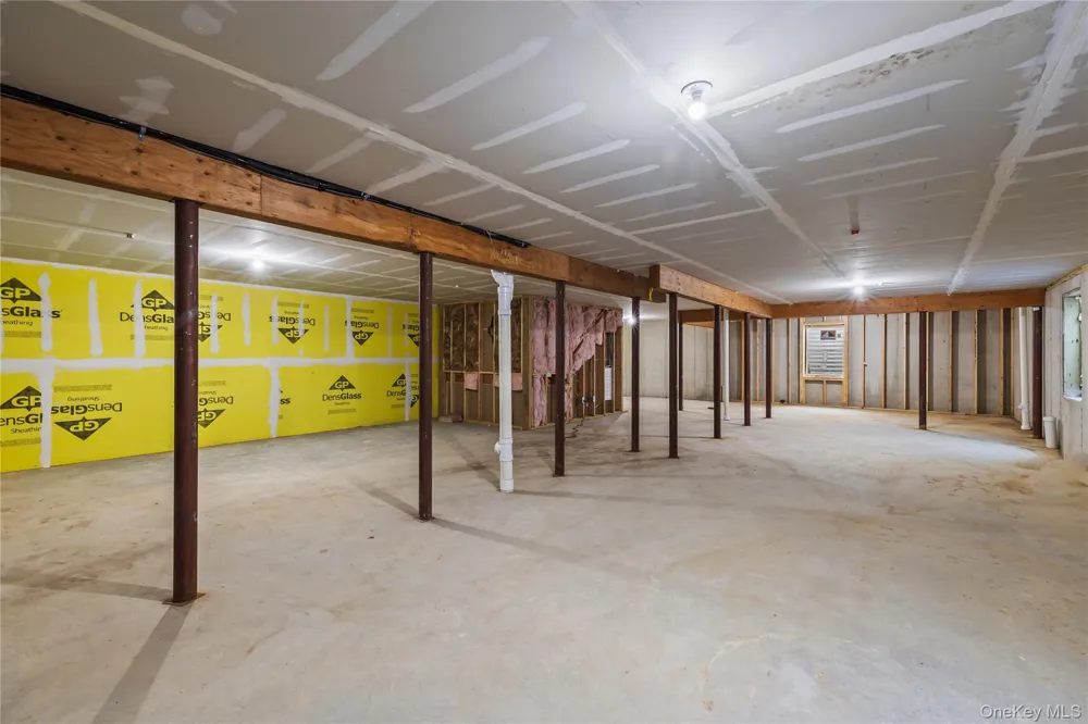30 Northbrook Road #201 Spring Valley, NY 10977