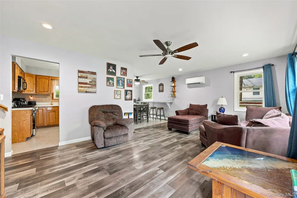 121 Hammond Road Thiells, NY 10984