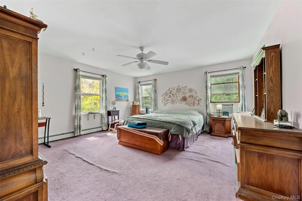 121 Hammond Road Thiells, NY 10984