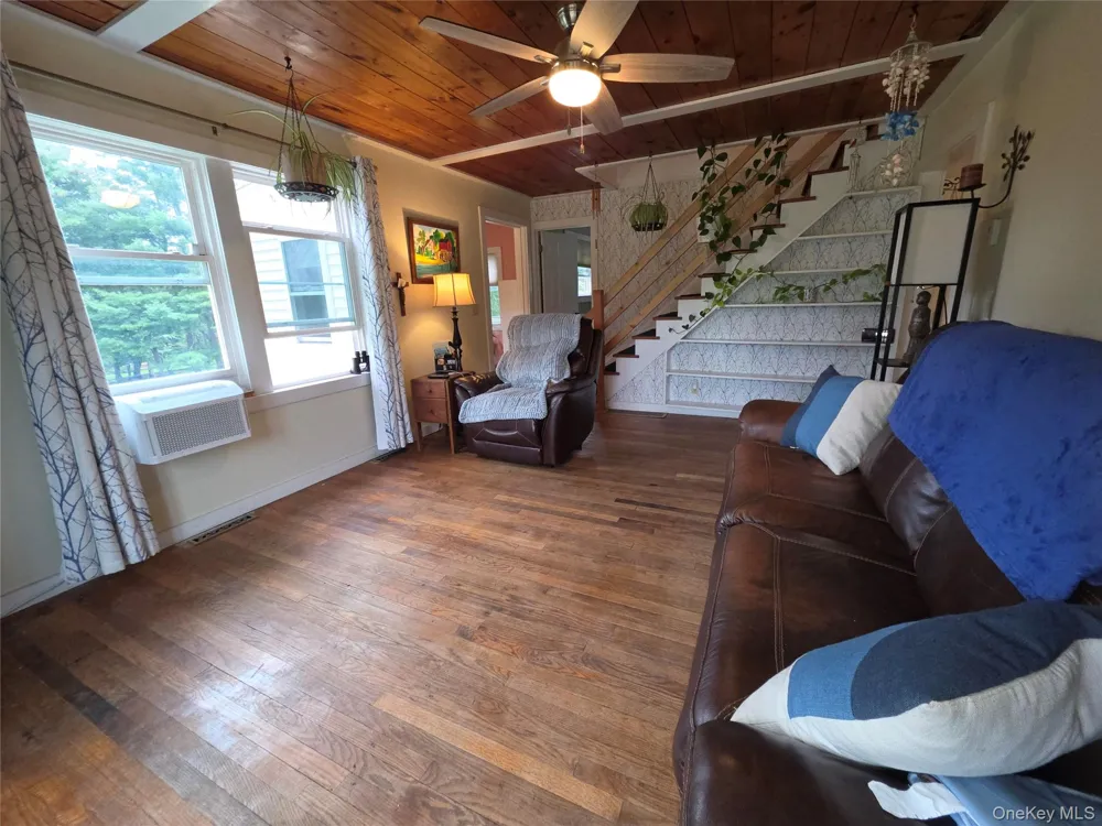 2187 County Route 8 Elizaville, NY 12523