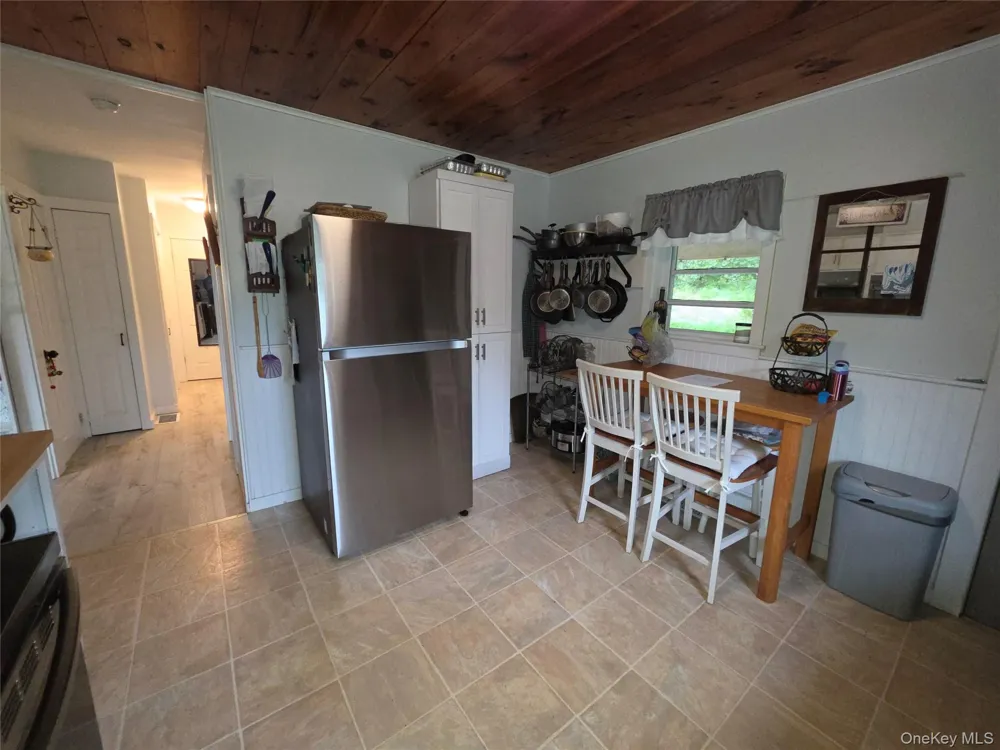 2187 County Route 8 Elizaville, NY 12523