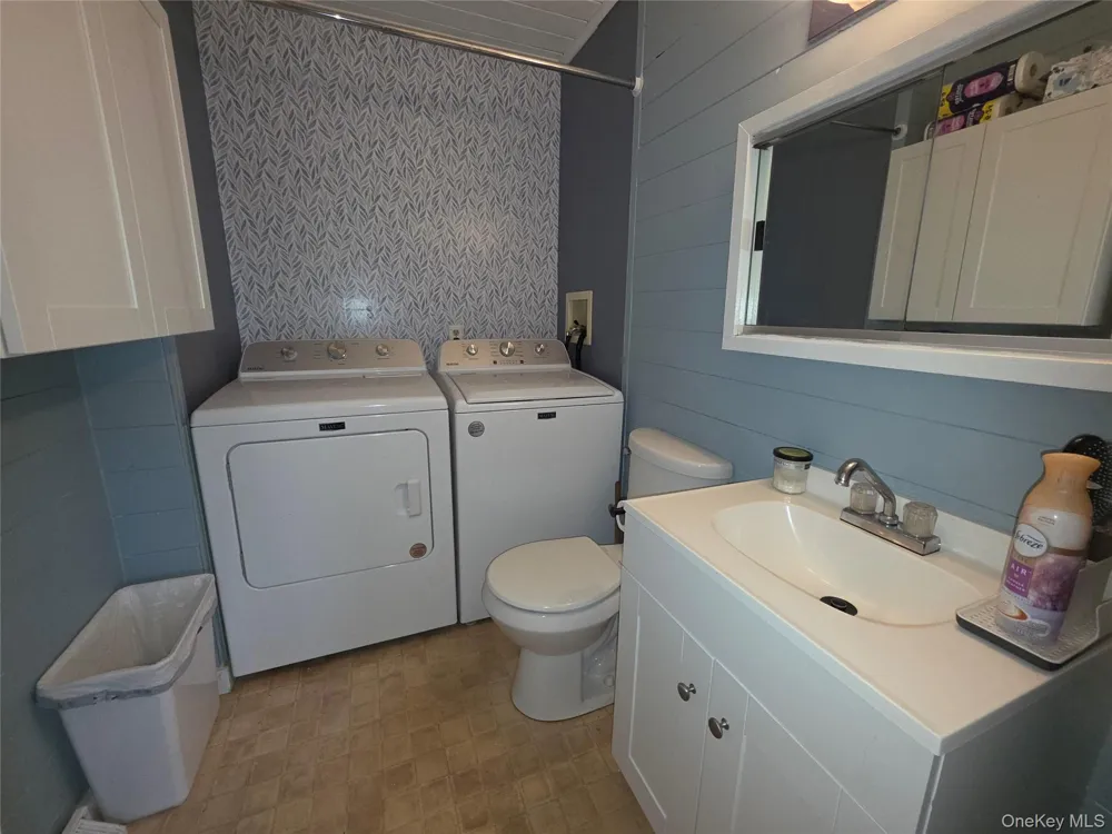 2187 County Route 8 Elizaville, NY 12523