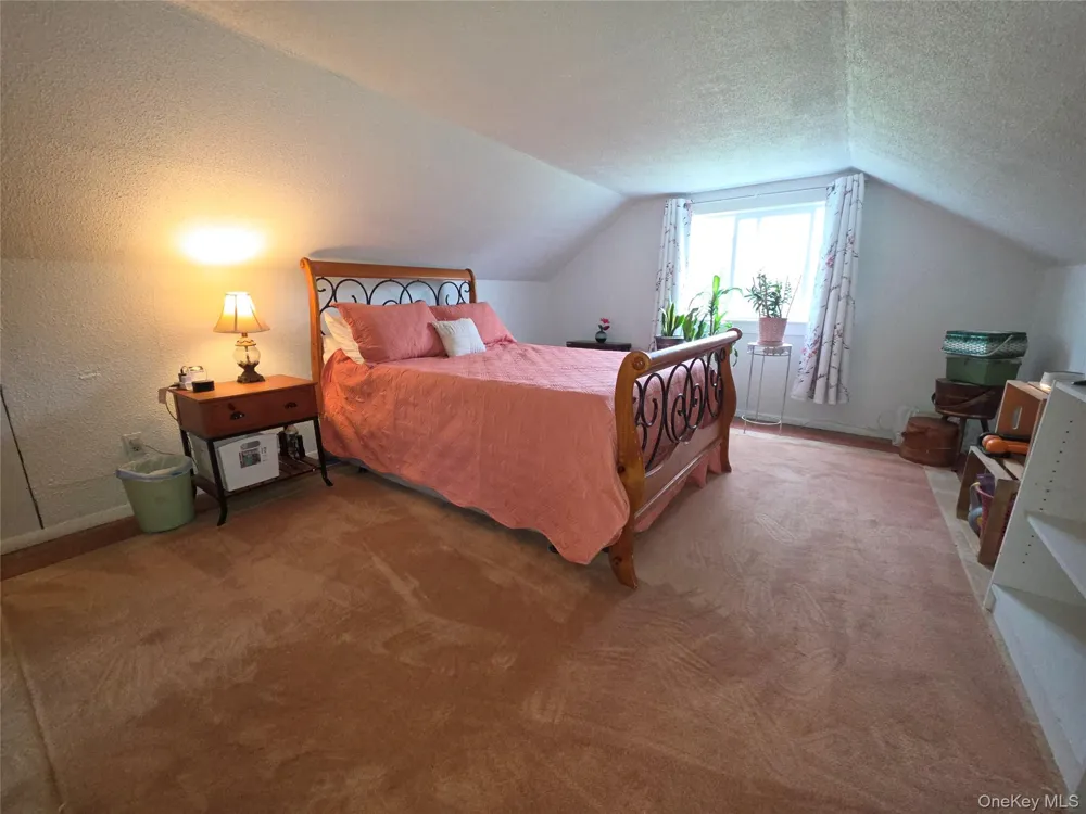 2187 County Route 8 Elizaville, NY 12523
