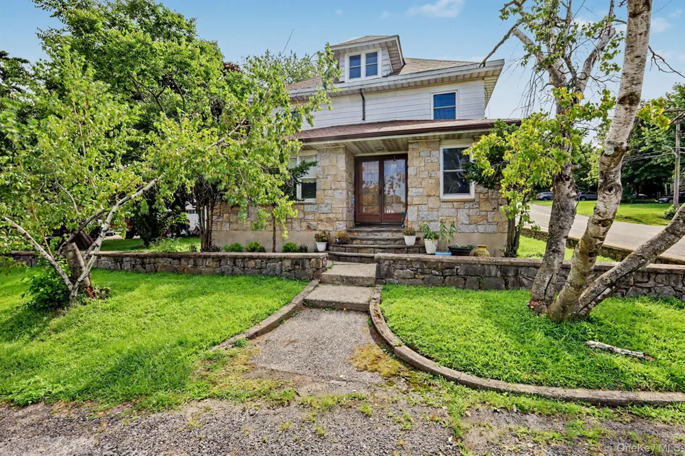 127 Highland Avenue Verplanck, NY 10596