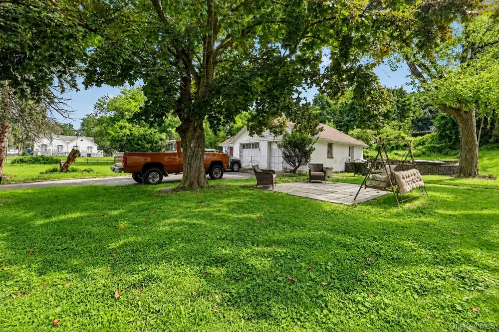 127 Highland Avenue Verplanck, NY 10596