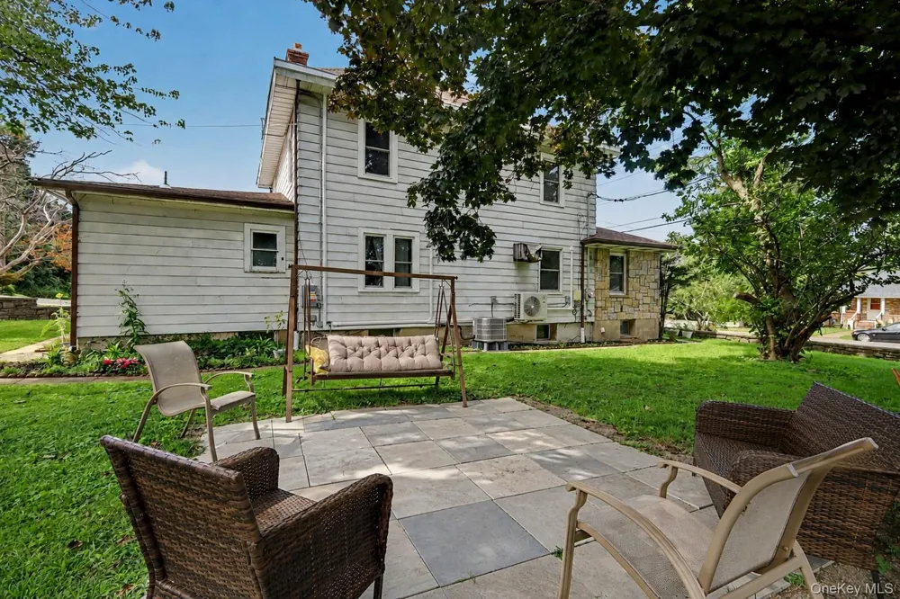 127 Highland Avenue Verplanck, NY 10596