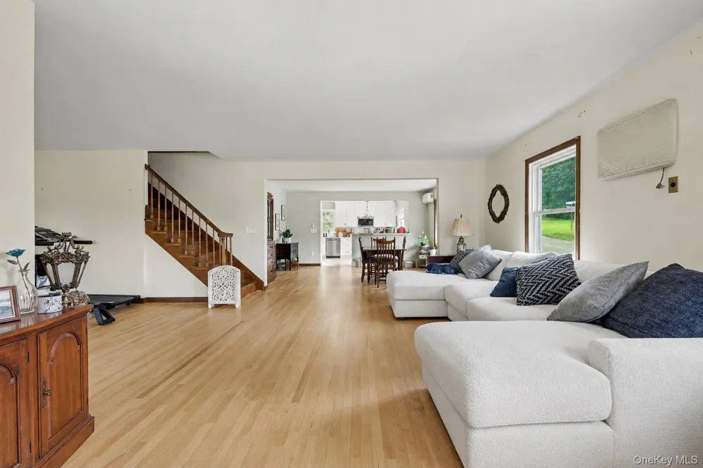127 Highland Avenue Verplanck, NY 10596