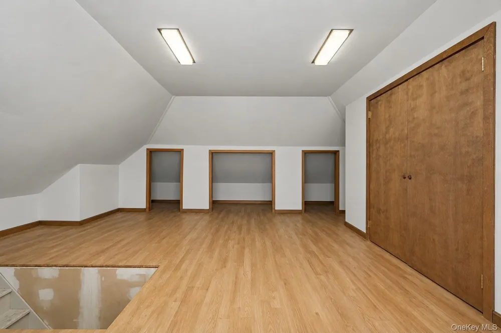 127 Highland Avenue Verplanck, NY 10596