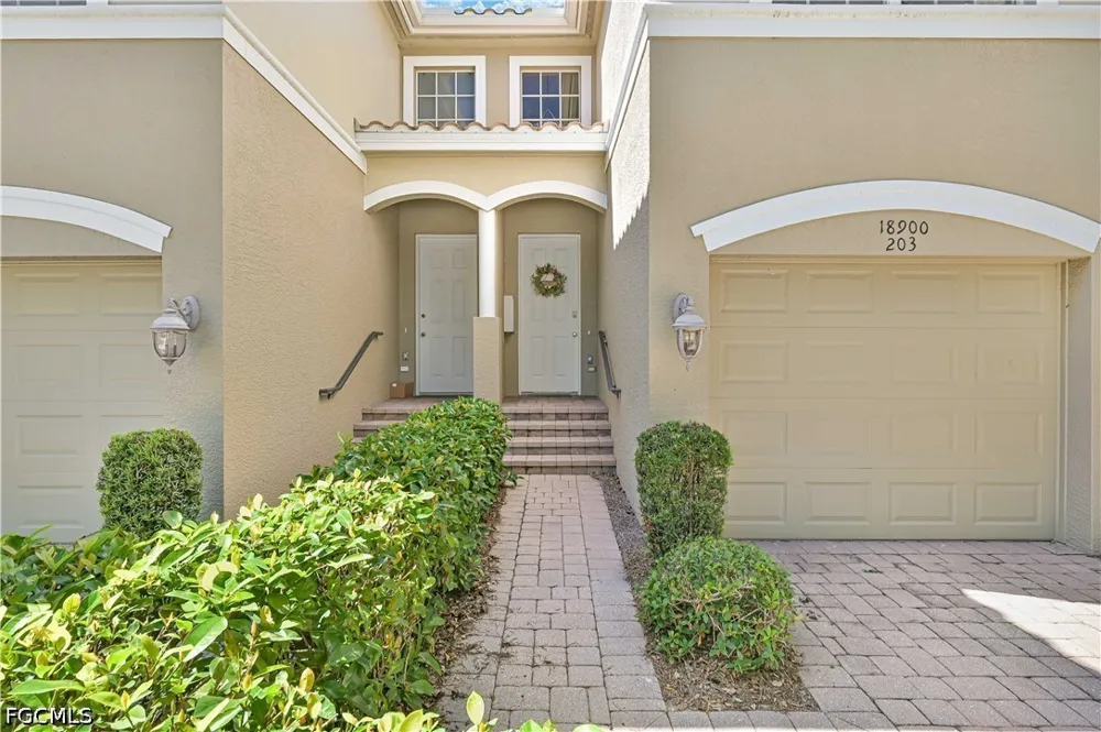 Bay Woods Lake Drive #203 Fort Myers, FL 33908