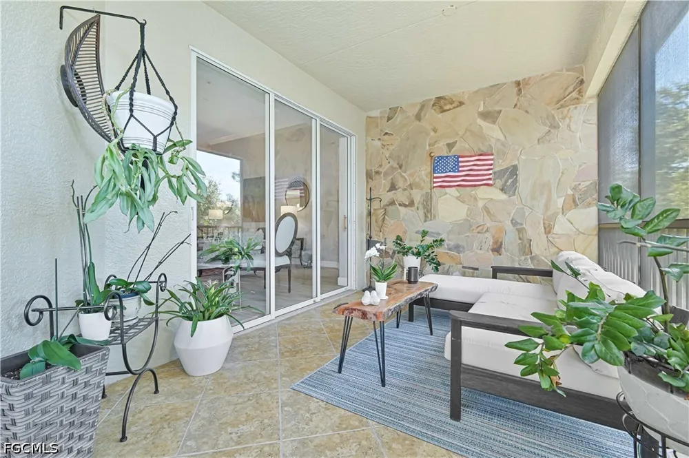 Bay Woods Lake Drive #203 Fort Myers, FL 33908