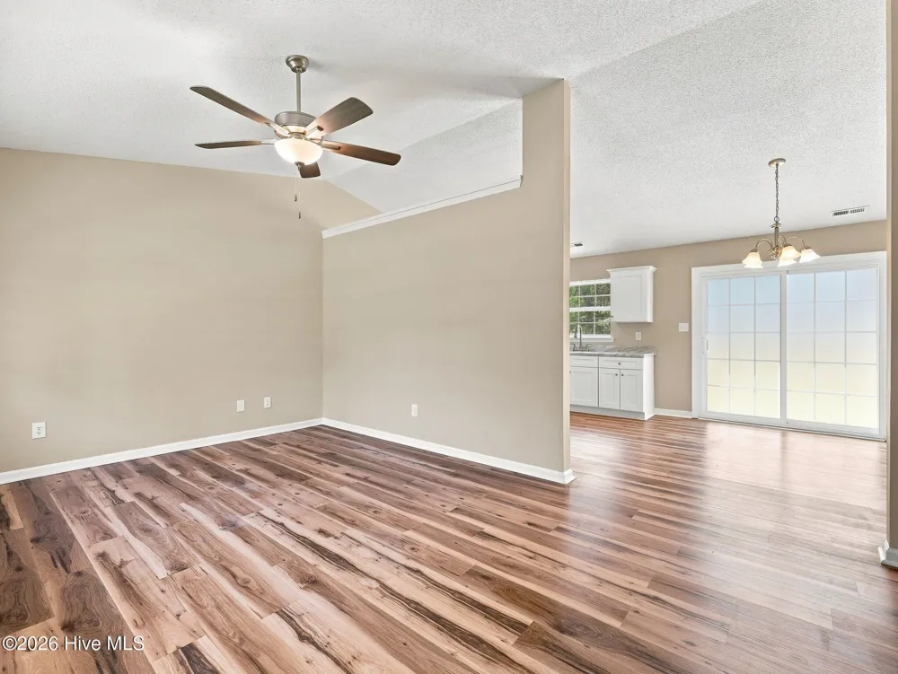 864 Mill River Road Jacksonville, NC 28540
