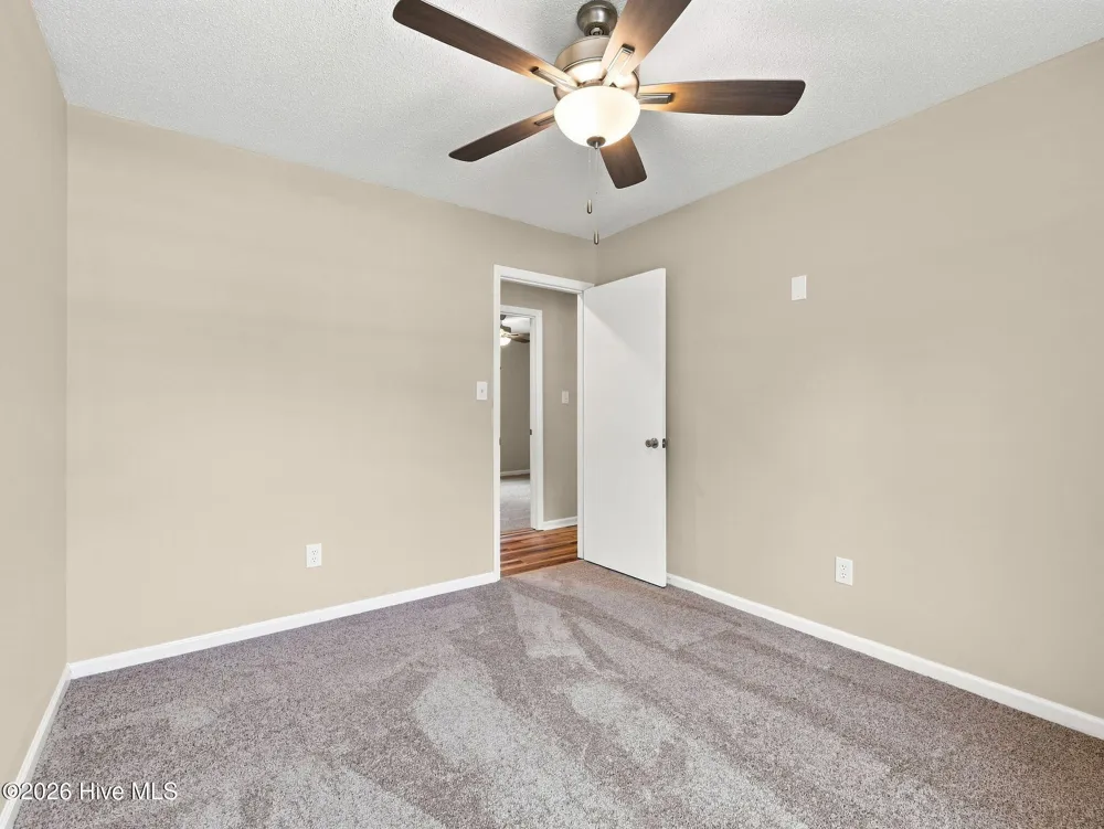 864 Mill River Road Jacksonville, NC 28540