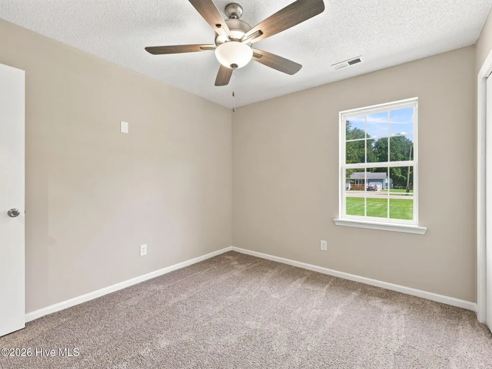 864 Mill River Road Jacksonville, NC 28540