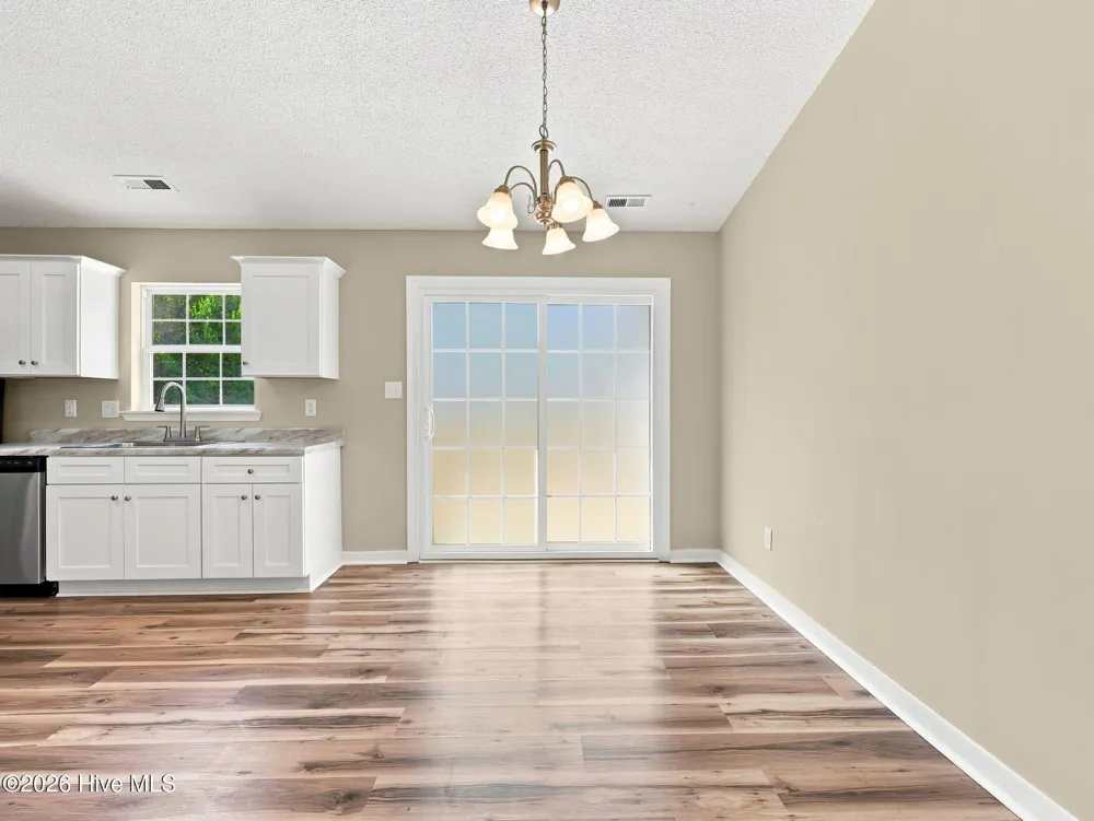 864 Mill River Road Jacksonville, NC 28540