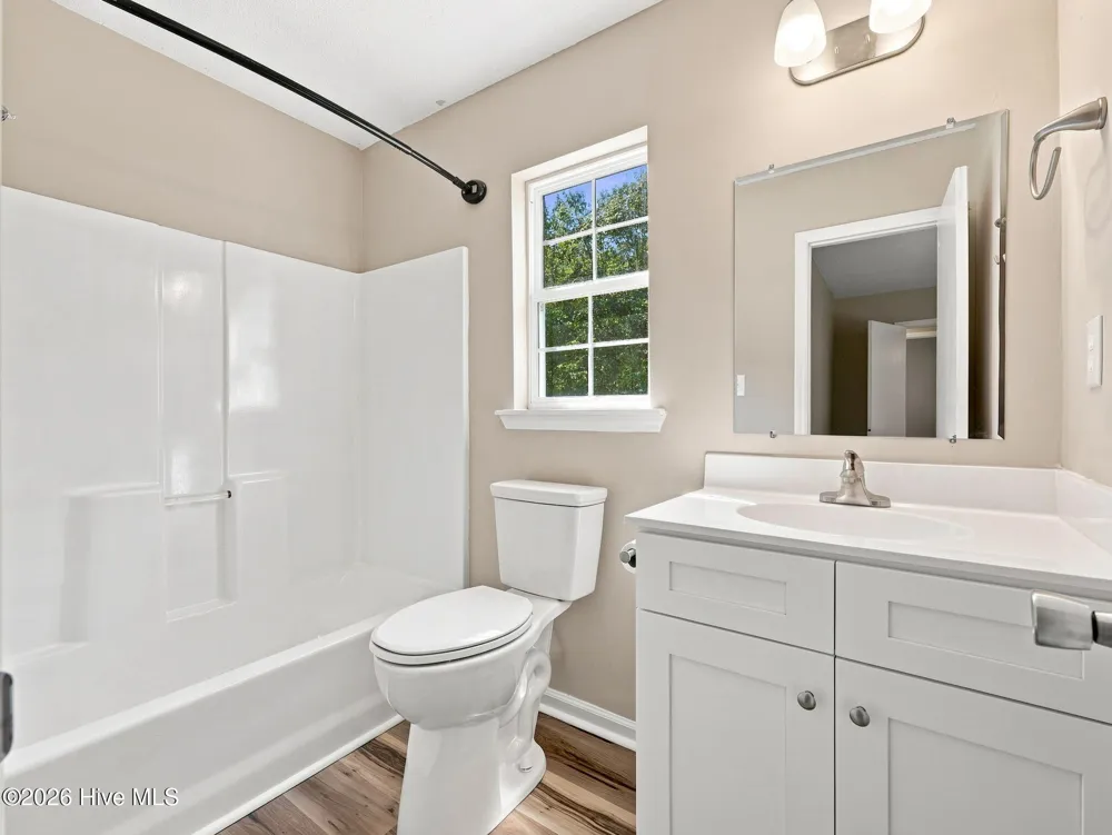 864 Mill River Road Jacksonville, NC 28540