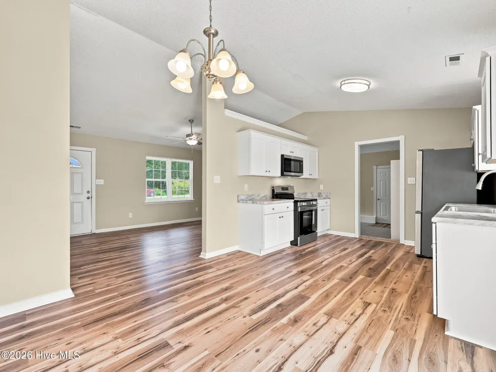 864 Mill River Road Jacksonville, NC 28540